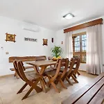 Casa Glory Feriehus *